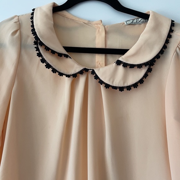 Chloe K Poplin Blouse - Picture 2 of 5